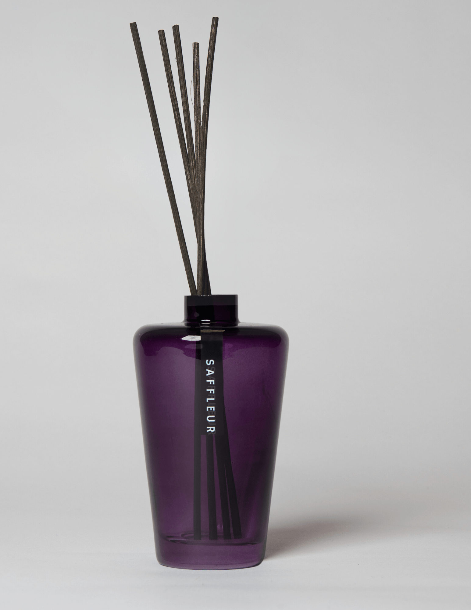 SAFFLEUR - Hand blown glass Reed Diffuser - Poured New York