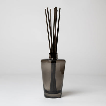 BOUGIE D'OUD - Hand blown glass Reed Diffuser - Poured New York