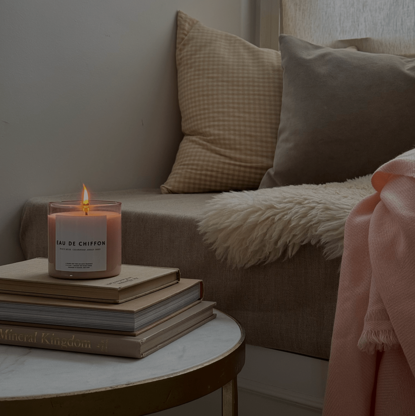 EAU DE CHIFFON - Candle - Poured New York